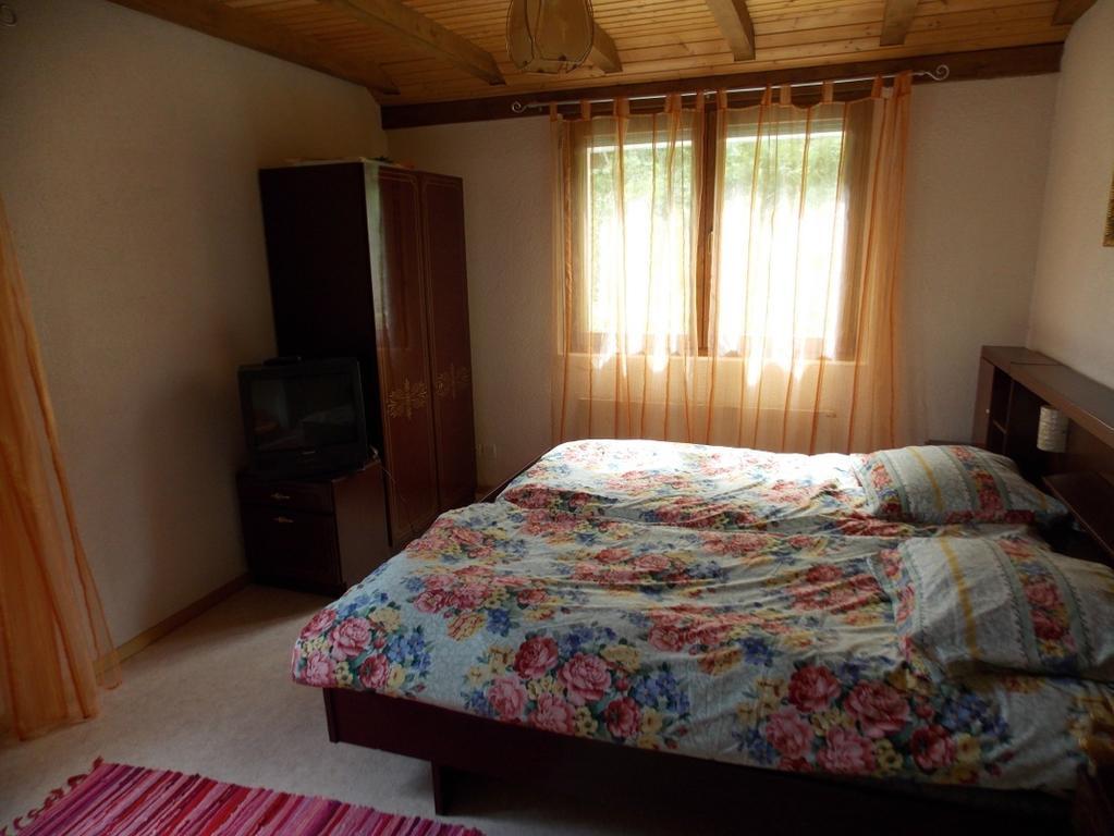 Bed&Breakfast In Flueh Hofstetten-Fluh Eksteriør billede