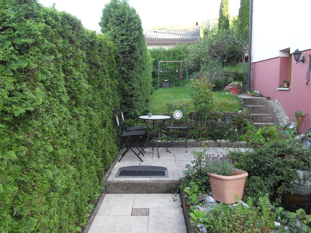 Bed&Breakfast In Flueh Hofstetten-Fluh Eksteriør billede