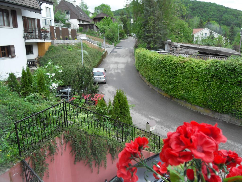 Bed&Breakfast In Flueh Hofstetten-Fluh Eksteriør billede
